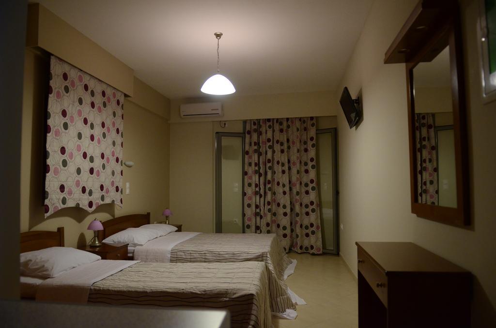 Papanikolaou Rooms Neochori  Buitenkant foto
